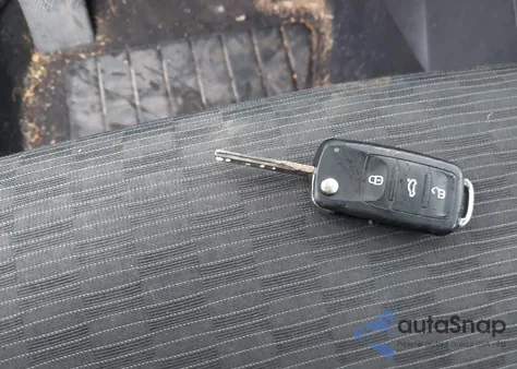 2013 Volkswagen Tiguan S из США, поврежденный, VIN WVGCV7AXXDW510423